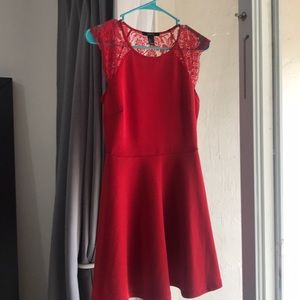 Cocktail lace dress